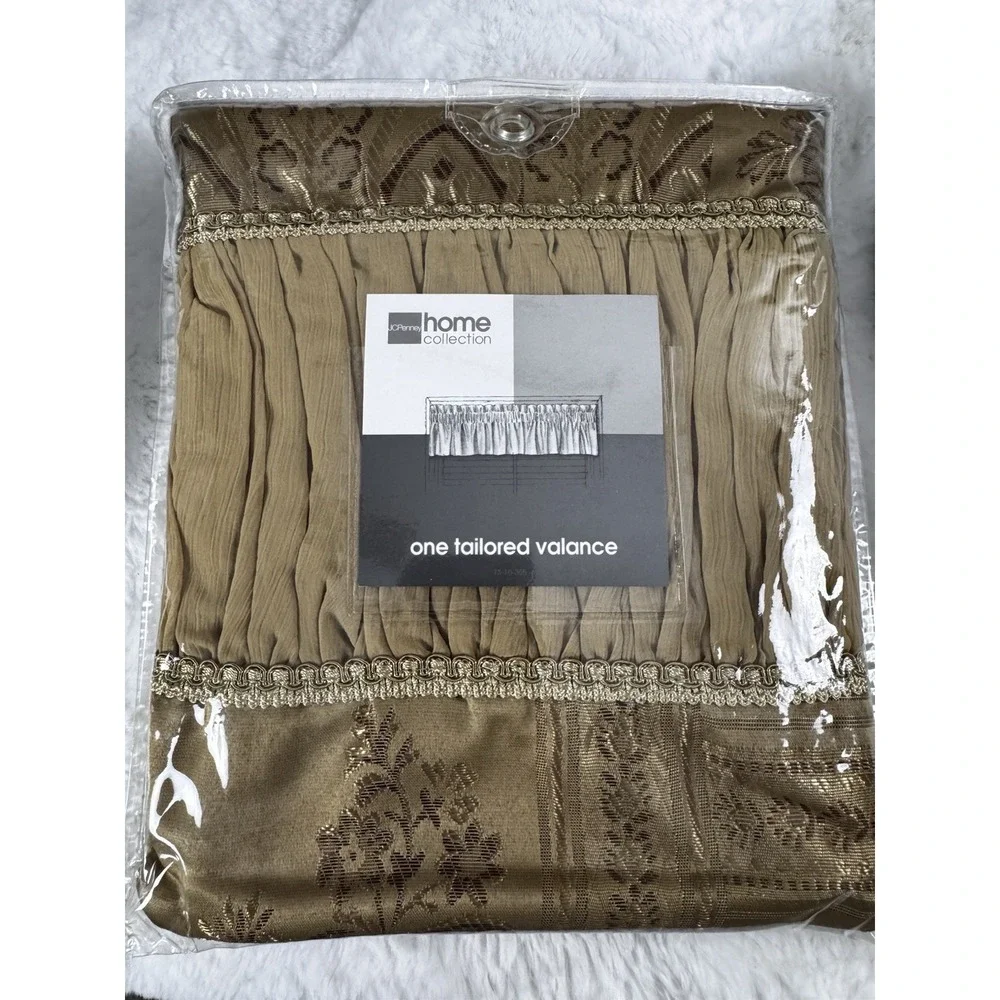 New JC Penney Gold Imperial Valance 52